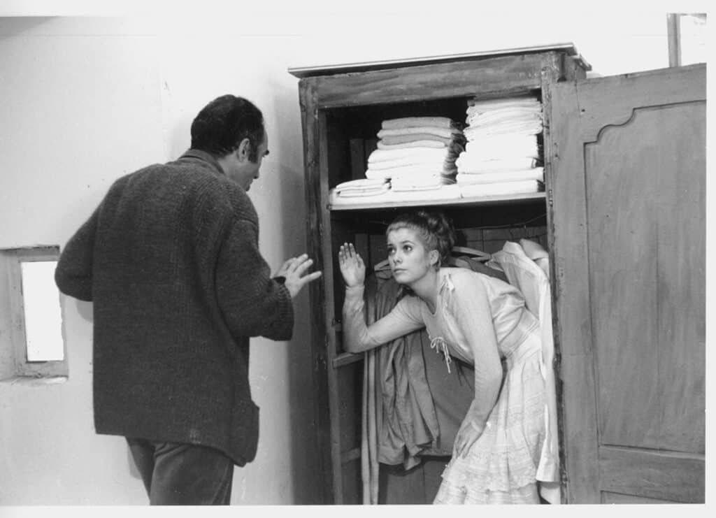 Balandžio kino klubas : filmų ciklas „Kino pionierės“